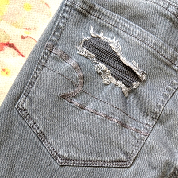 AEO Super Stretch X Highrise Jegging Jeans - Size 2 Regular - Picture 8 of 11